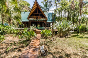 El Ballenato de Bahia Whole House